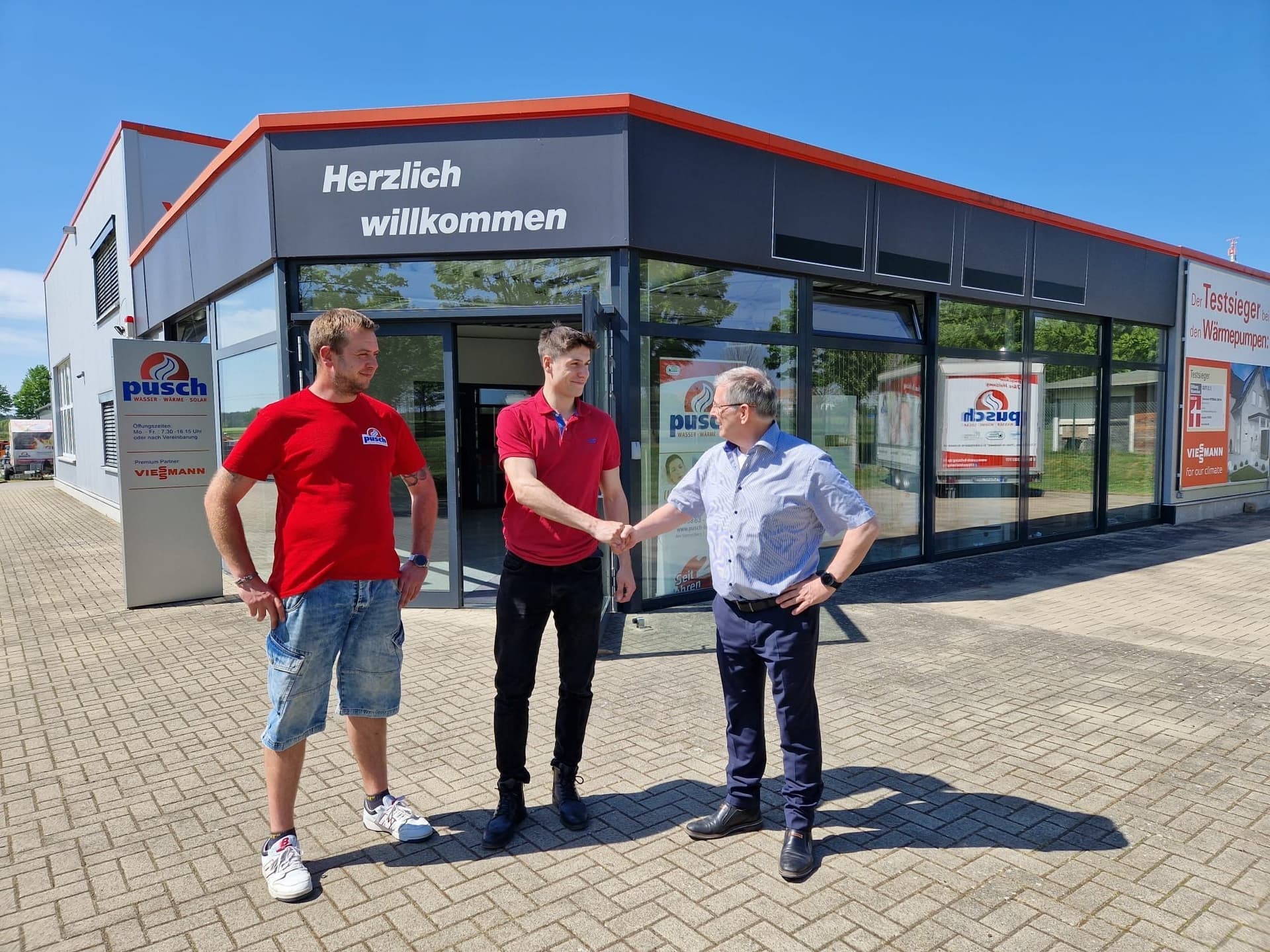 Herzlich Willkommen Max